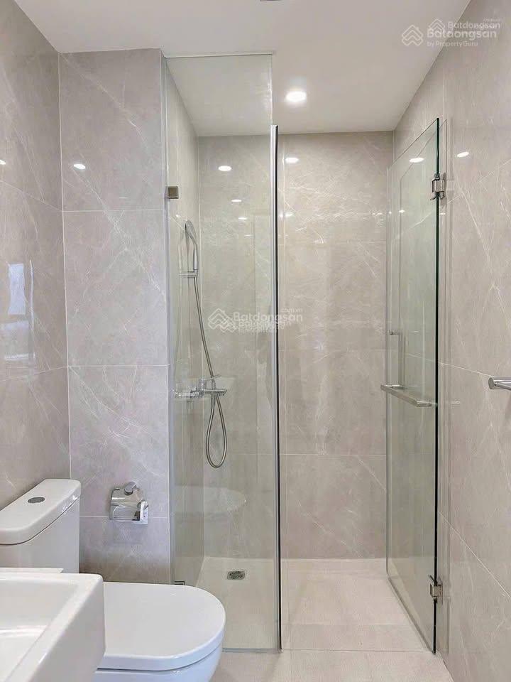 View máy bay 50m2, 2pn, shr, 2tỷ, full nt, vay 70%, hđ cho thuê 15tr/th, ngay nguyễn bỉnh khiêm