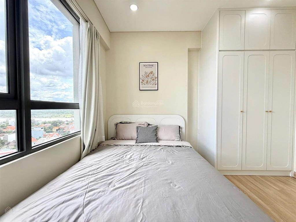 Cần tiền bán gấp (tin thật), 2 tỷ, 50m2/2pn, full nt cao cấp, vay 70%, 0798 367 *** cho thuê 15tr