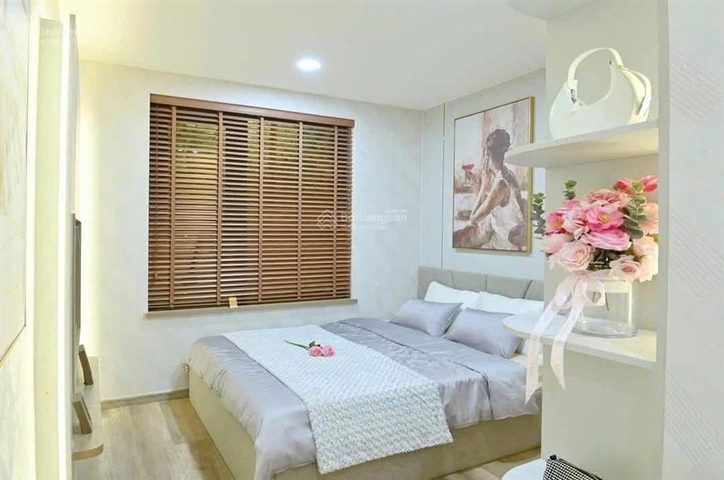 Căn hộ 2pn mới kế công viên gia định shr, nội thất sẵn, sổ riêng bao phí  0798 367 ***