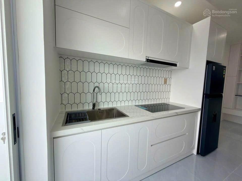 Căn hộ 2pn sát trung tâm tp 1,96 tỷ, nội thất sẵn, sổ riêng, vay 70% full nt, 0798 367 ***