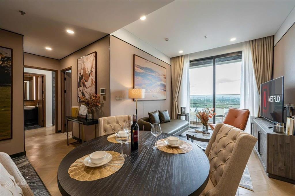 Bán gấp trả nợ 50m2, 2pn, shr, 2 tỷ, full nội thất, vay 70% nhận thuê lại 15tr, 0798 367 ***