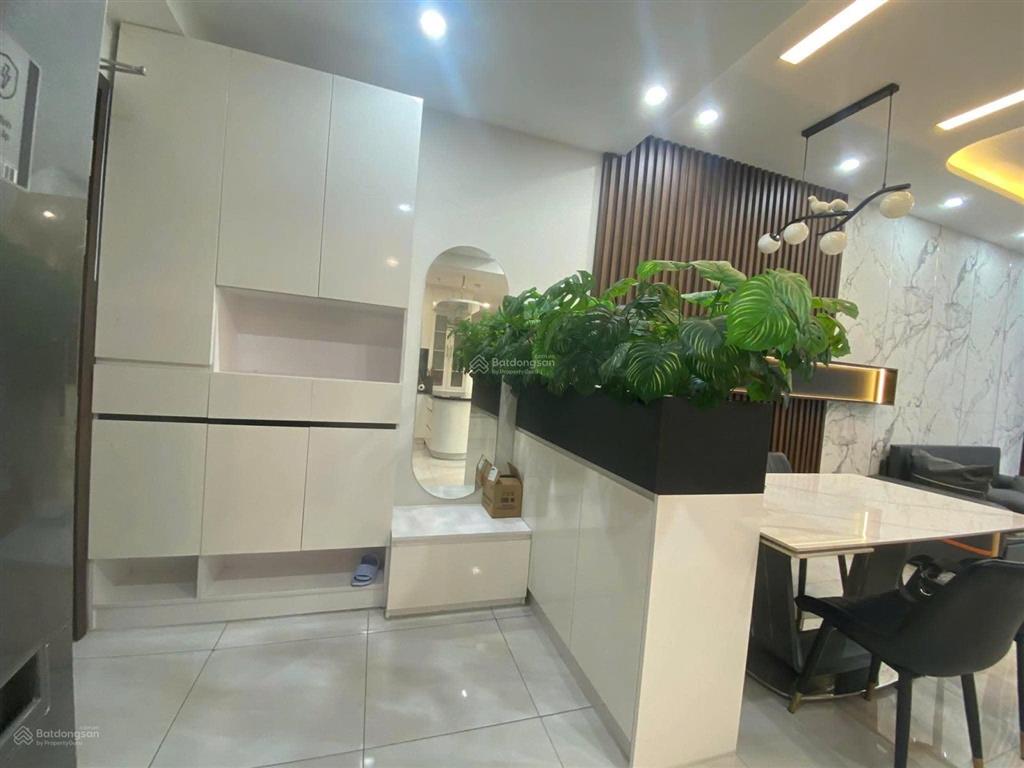 Cần cho thuê gấp căn hộ grand riverside. dt 80m2, 2pn, 2wc. giá 20tr/th.  0365 695 ***