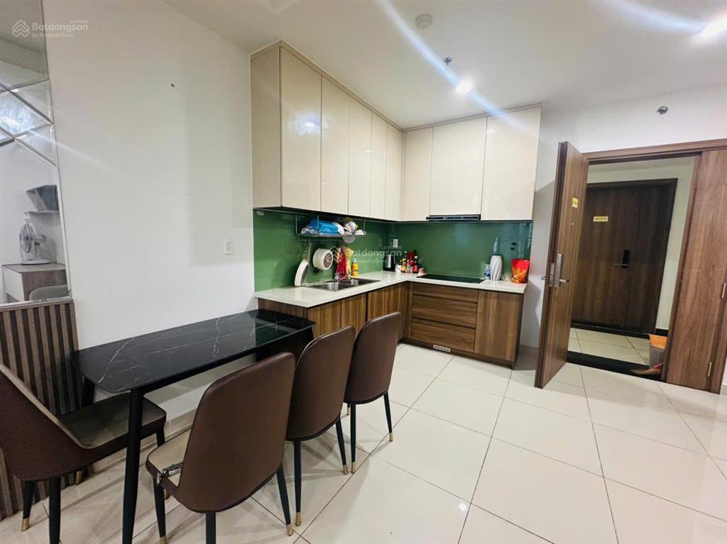 Cần cho thuê gấp căn hộ sky center. dt 42m2, 1pn, 1wc. giá 12tr/th.  0365 695 ***
