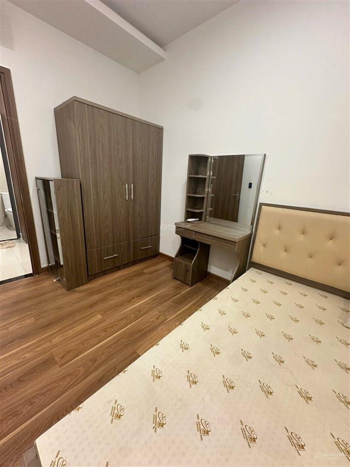 Cần cho thuê gấp căn hộ golden mansion. dt 74m2, 2pn, 2wc. giá 16tr/th.  0365 695 ***