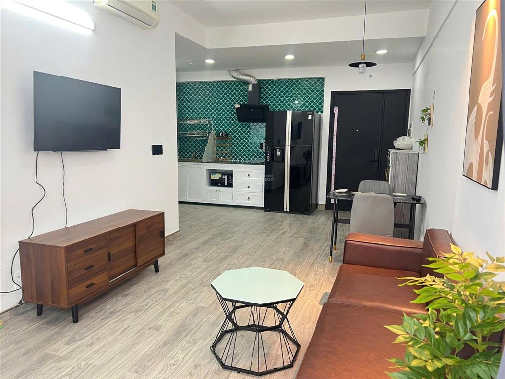 Cần cho thuê gấp căn hộ botanica premier. dt 80m2, 2pn, 2wc. giá 20tr/th.  0365 695 ***