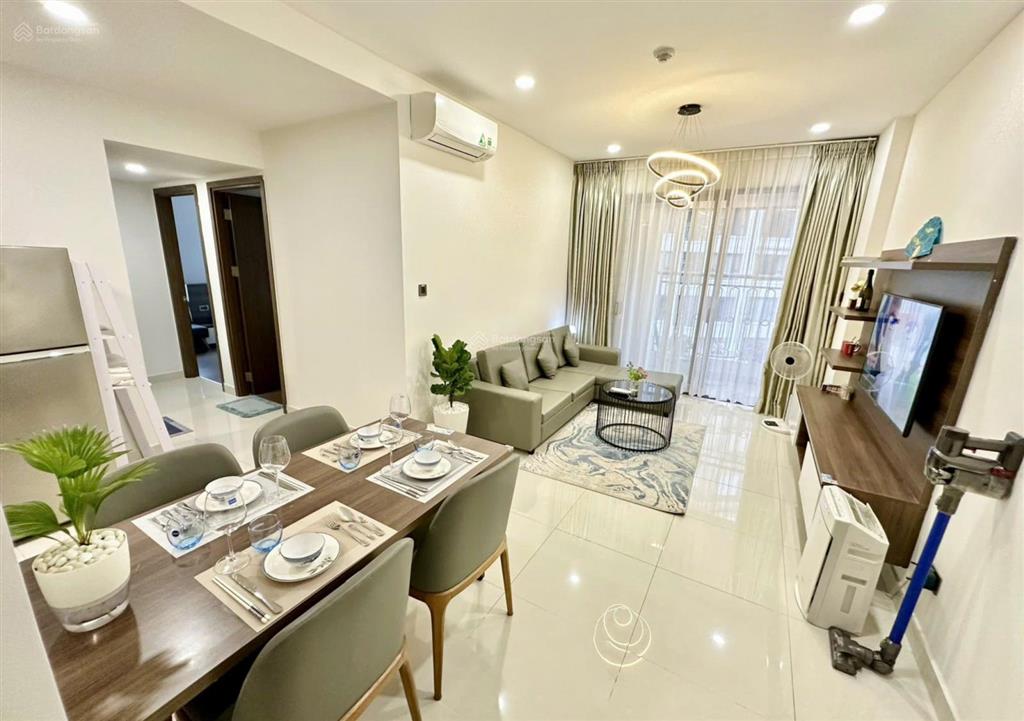 Cần cho thuê gấp căn hộ newton residence. dt 75m2, 2pn, 2wc. giá 20tr/th.  0365 695 ***