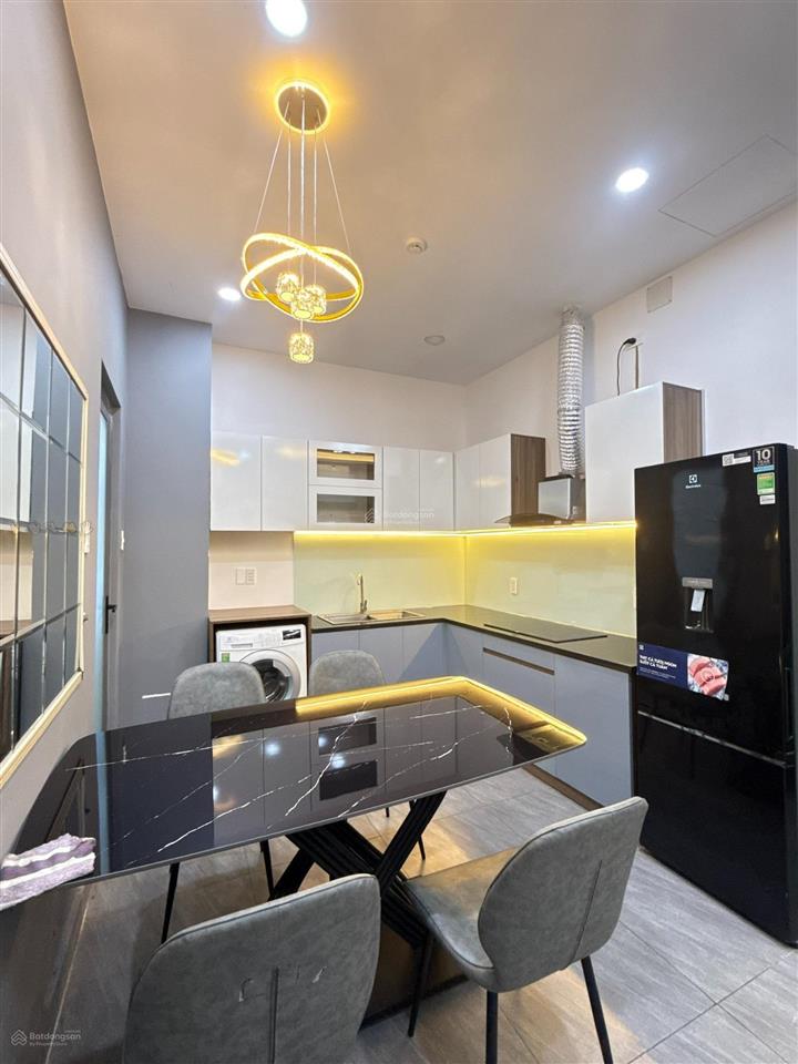 Cần cho thuê gấp căn hộ newton residence. dt 52m2, 1pn, 1wc. giá 15tr/th.  0365 695 ***