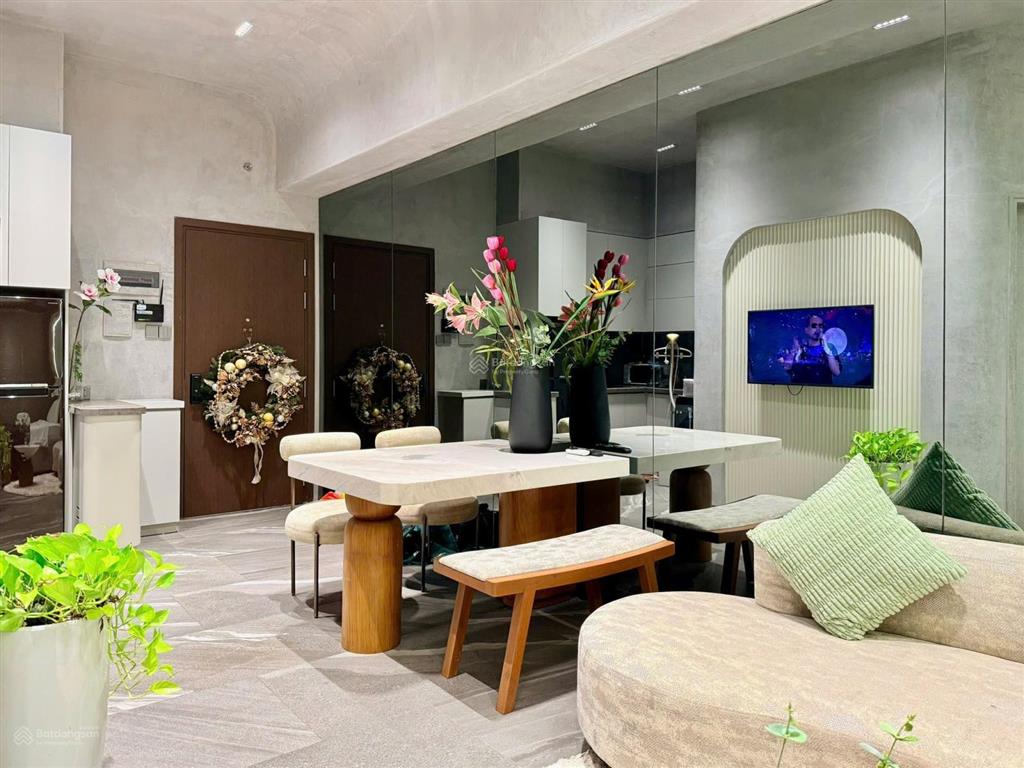 Cần cho thuê gấp căn hộ kingston residence. dt 36m2, officitel, 1wc. giá 13tr/th.  0365 695 ***