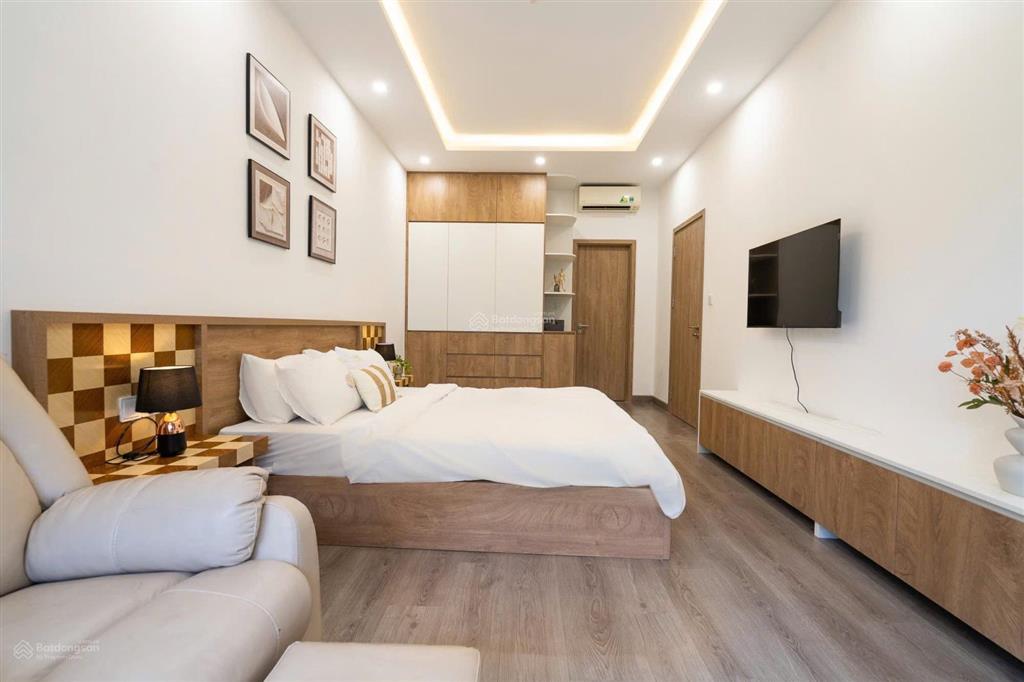 Cần cho thuê gấp căn hộ masteri thảo điền. dt 60m2, 2pn, 2wc. giá 18tr/th.  0365 695 ***