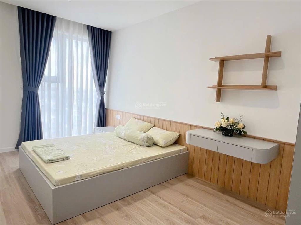 Cần cho thuê căn hộ viva riverside. full nt, 2pn, 2wc. dt 72m2. giá 15triệu/th.  0365 695 ***