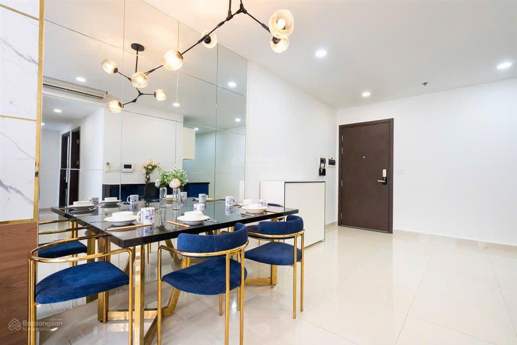 Cần cho thuê gấp căn hộ orchard garden. dt 74m2, 2pn, 2wc. giá 18tr/th.  0365 695 ***