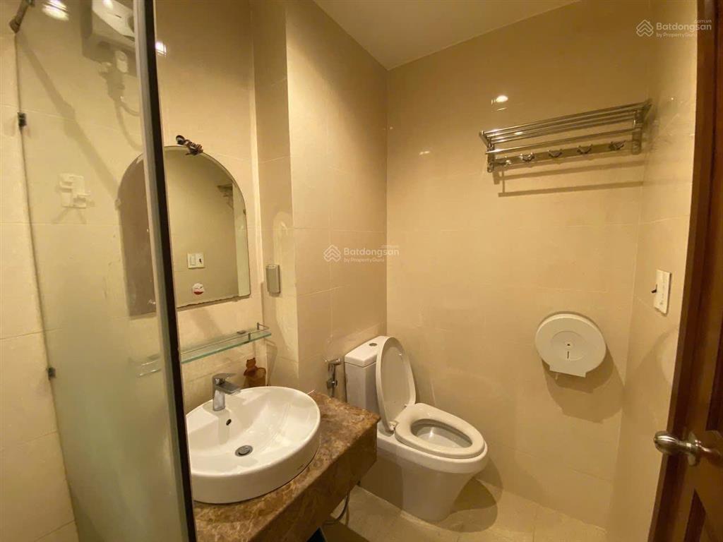 Cần cho thuê gấp căn hộ newton residence. dt 40m2, officetel, 1wc. giá 11tr/th.  0365 695 ***