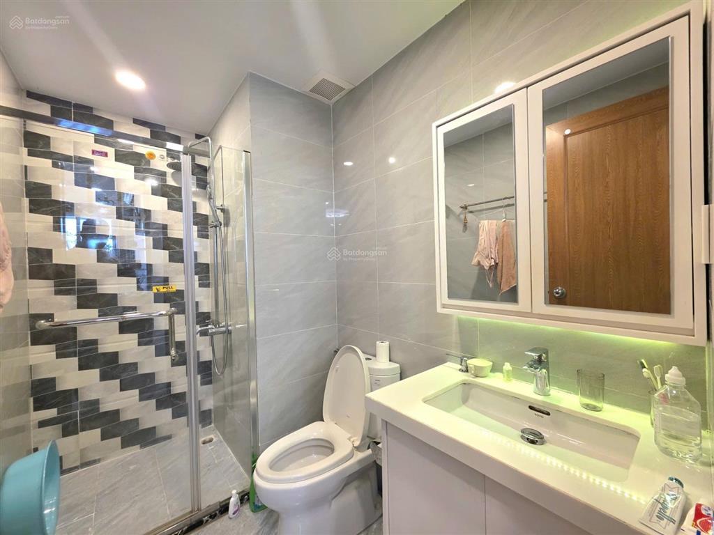 Cho thuê cc đẹp tại richmond city, nguyễn xí, 90m2, 18 triệu vnd, nhiều tiện ích hot  0365 695 ***