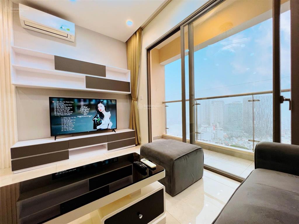 Cần cho thuê gấp căn hộ galaxy 9 bao đẹp. dt 88m2, 3pn, 2wc. giá 22tr/th.  0365 695 ***