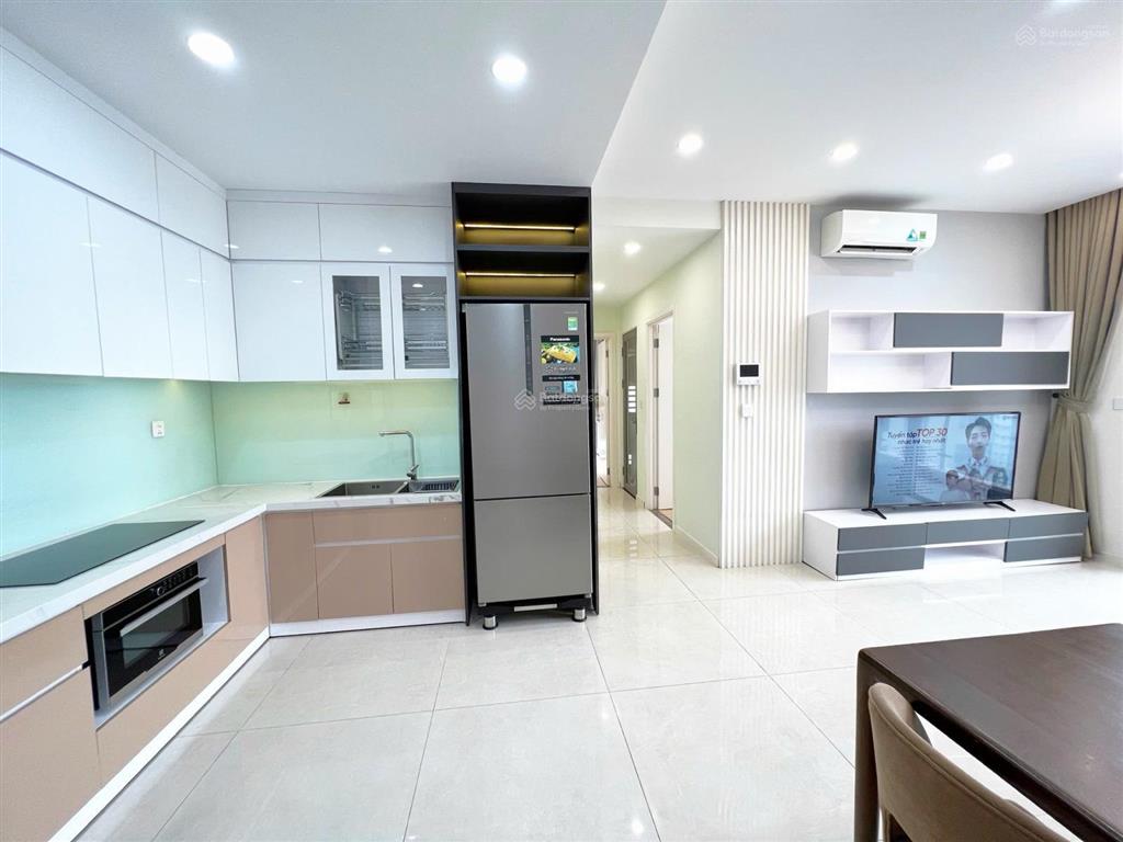 Cần cho thuê gấp căn hộ galaxy 9 bao đẹp. dt 88m2, 3pn, 2wc. giá 22tr/th.  0365 695 ***