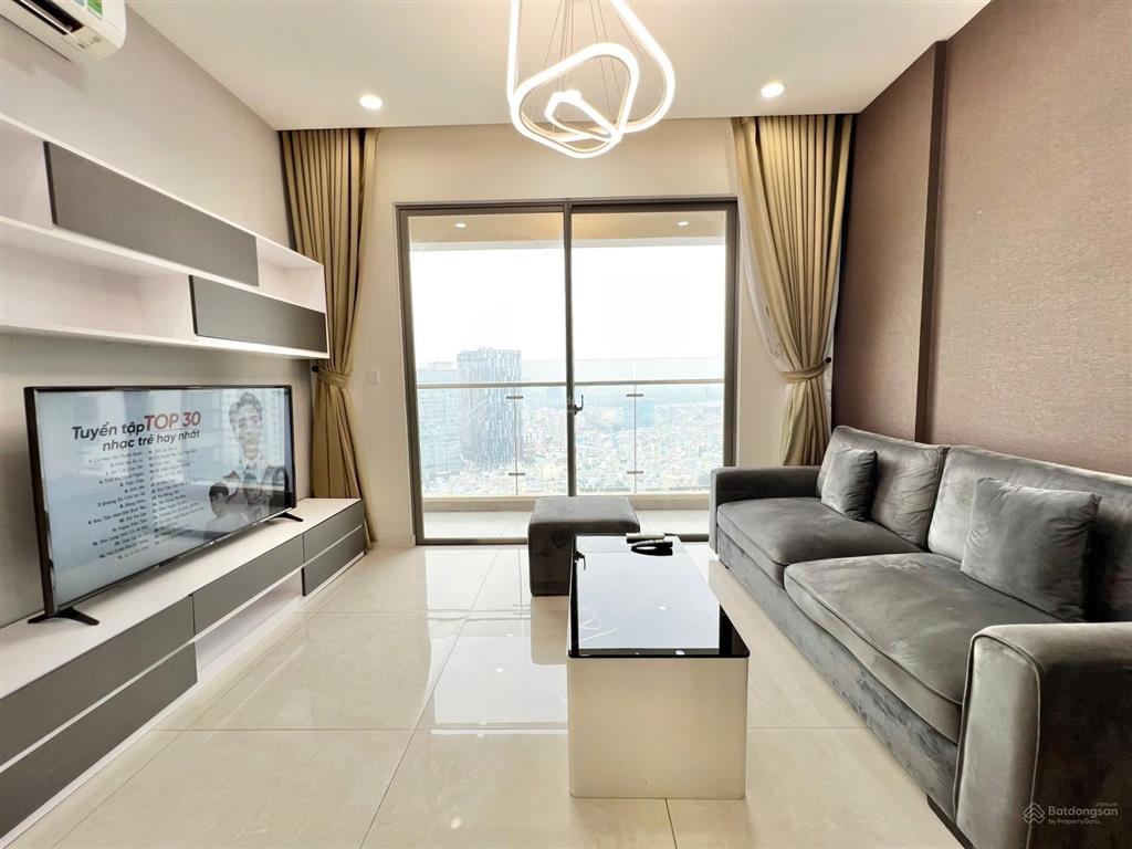 Cần cho thuê gấp căn hộ galaxy 9 bao đẹp. dt 88m2, 3pn, 2wc. giá 22tr/th.  0365 695 ***