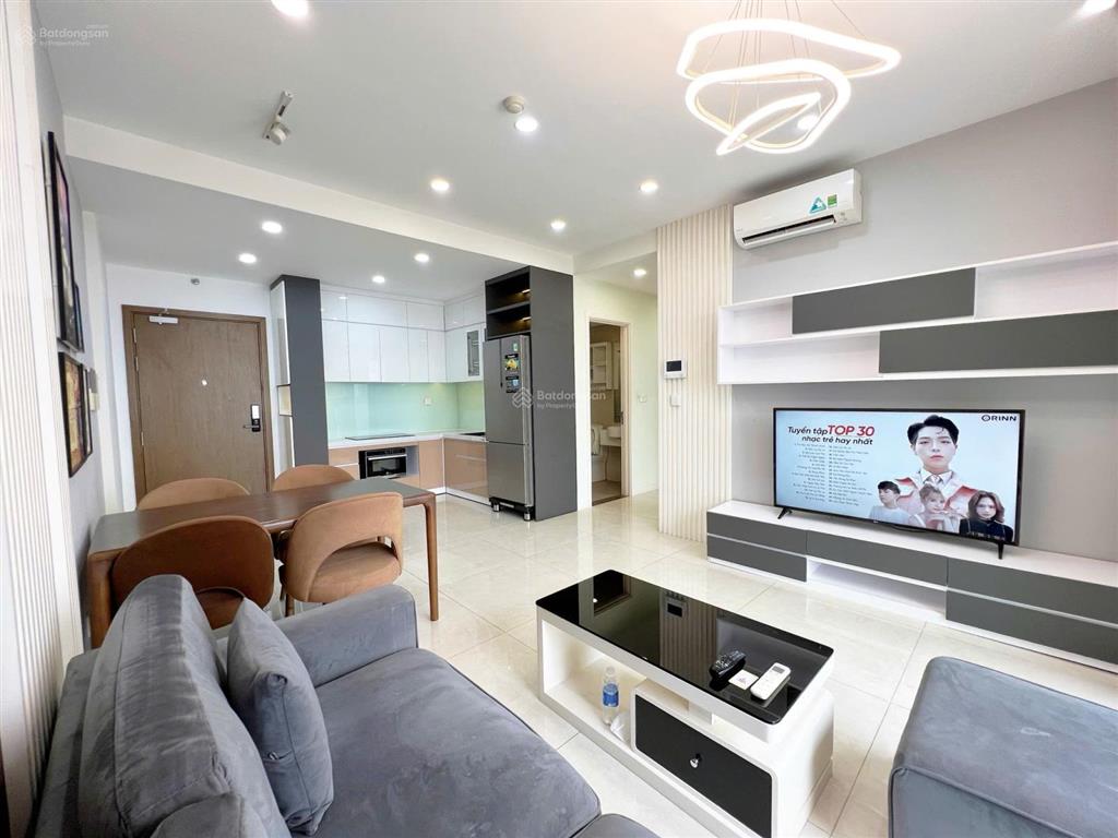 Cần cho thuê gấp căn hộ galaxy 9 bao đẹp. dt 88m2, 3pn, 2wc. giá 22tr/th.  0365 695 ***