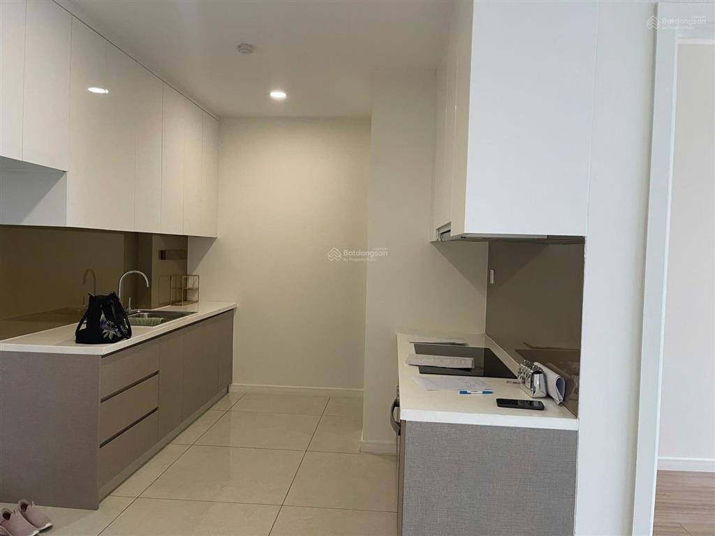 Cho thuê căn hộ hà đô nvc. dt 93m2, 3pn, 2wc. giá 13,5tr/th.  0365 695 ***