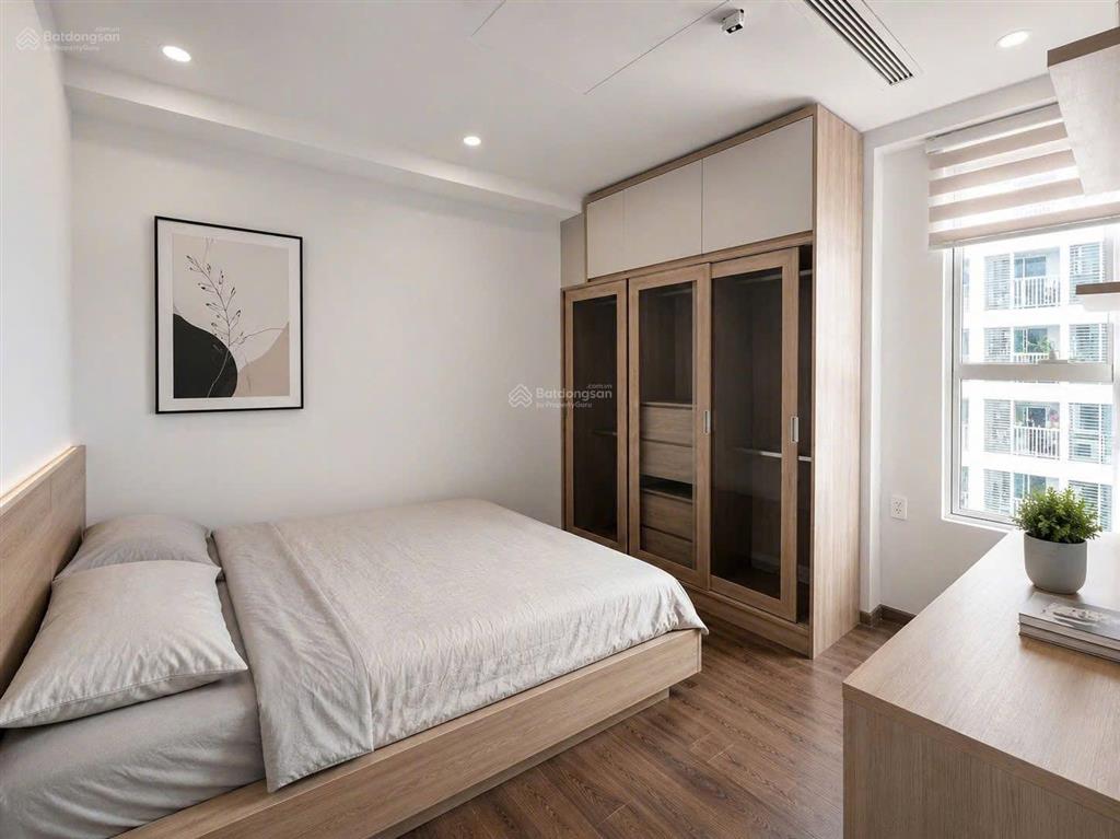 Cần cho thuê gấp căn hộ orchard park view. dt 85m2, 2pn, 2wc. giá 20tr/th.  0365 695 ***