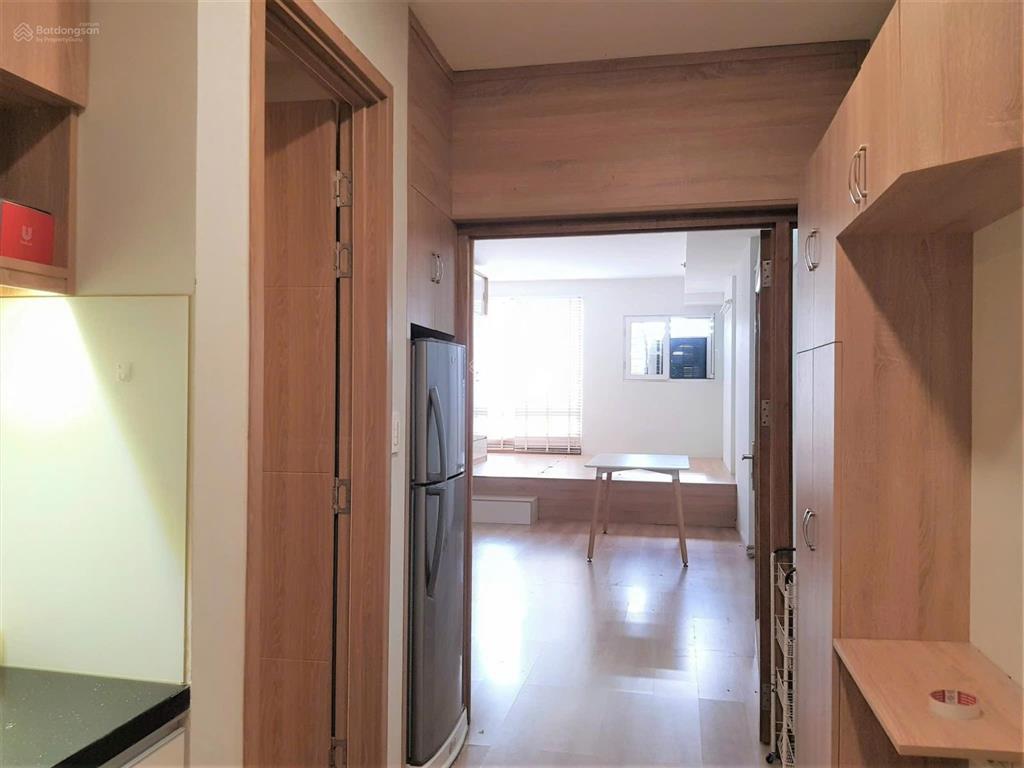 Cần cho thuê gấp căn hộ charmington. dt 44m2, officetel, 1wc. giá 12tr/th.  0365 695 ***