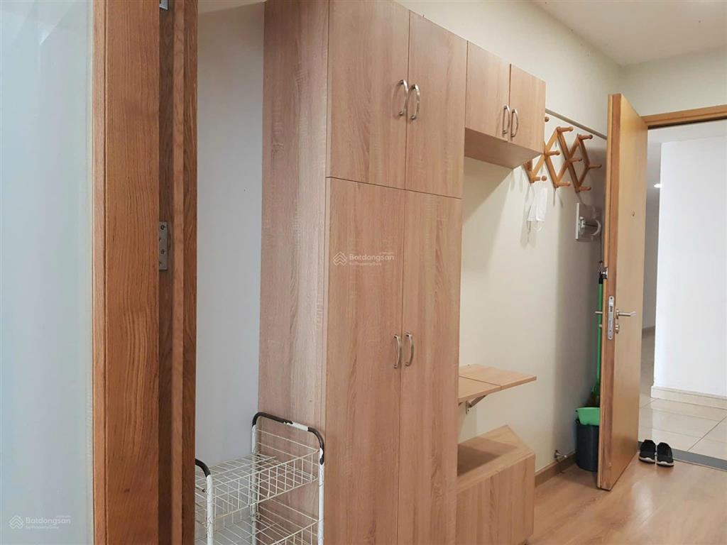 Cần cho thuê gấp căn hộ charmington. dt 44m2, officetel, 1wc. giá 12tr/th.  0365 695 ***