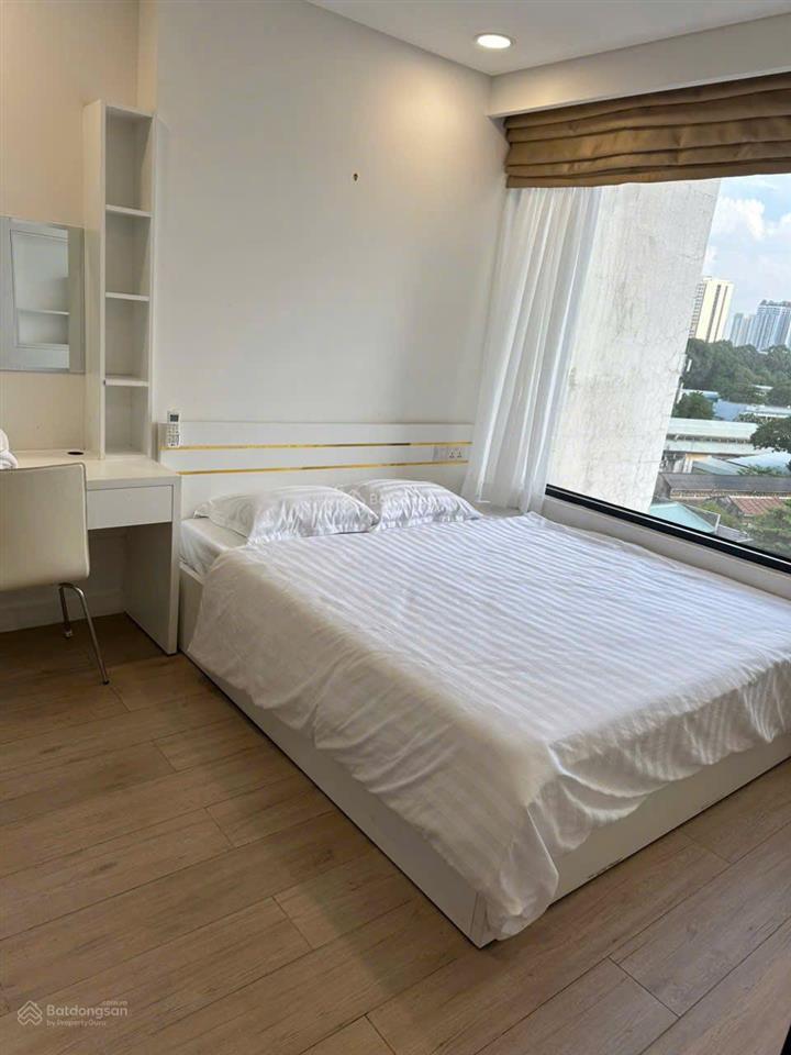 Cần cho thuê gấp căn hộ orchard garden. dt 70m2, 2pn, 2wc. giá 16tr/th.  0365 695 ***