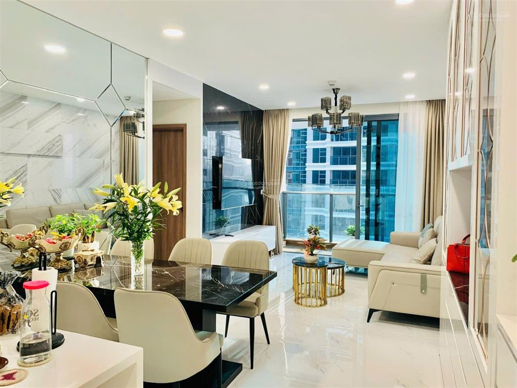 Cần cho thuê gấp căn hộ kingston residence. dt 80m2, 2pn, 2wc. giá 21tr/th.  0365 695 ***