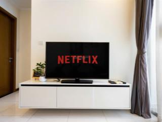 Cần cho thuê gấp căn hộ sky center. dt 74m2, 2pn, 2wc. giá 16tr/th.  0365 695 ***