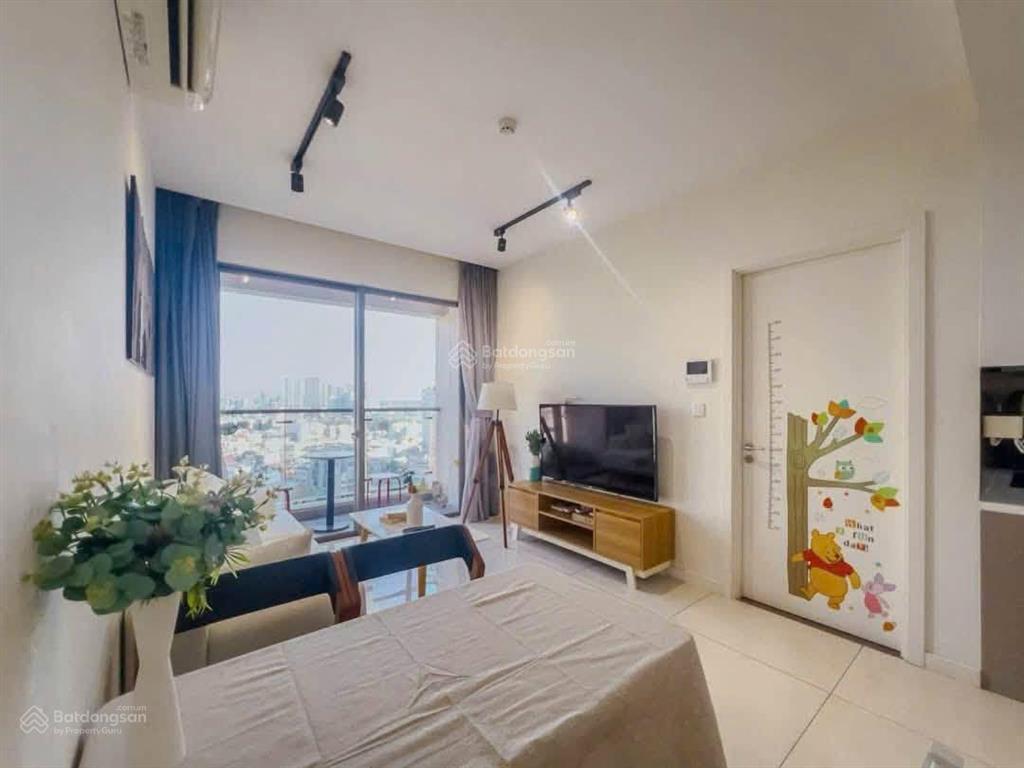 Cần cho thuê gấp căn hộ masteri millennium. dt 72m2, 2pn, 2wc. giá 25tr/th.  0365 695 ***
