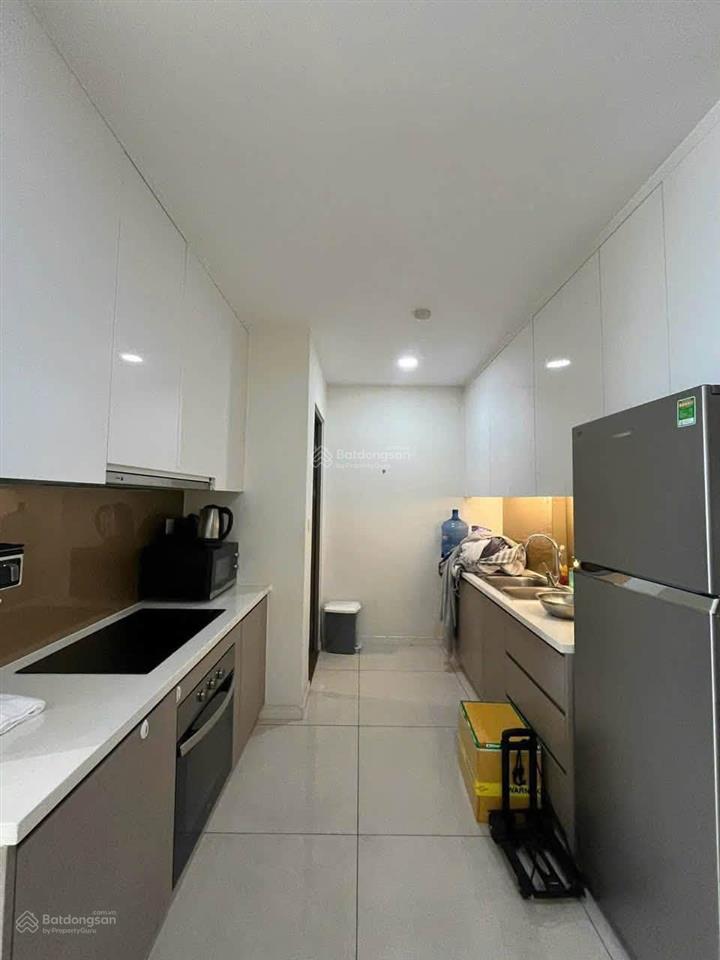 Cần cho thuê gấp căn hộ masteri millennium. dt 72m2, 2pn, 2wc. giá 25tr/th.  0365 695 ***