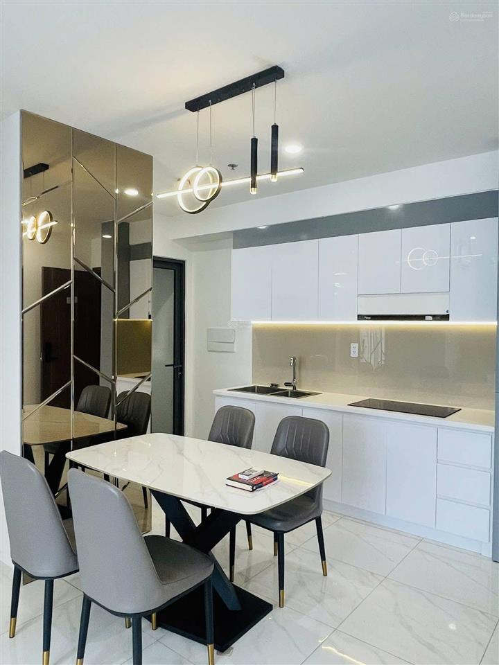 Cần cho thuê gấp căn hộ sunwah pearl. dt 92m2, 2pn, 2wc. giá 47,5tr/th.  0365 695 ***