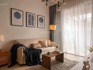 Cần cho thuê gấp căn hộ picity high park. dt 58m2, 2pn, 1wc. giá 10tr/th.  0365 695 ***
