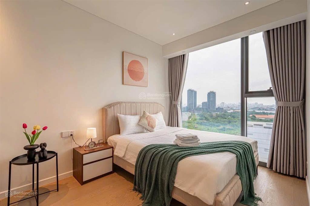 Cần cho thuê gấp căn hộ sunwah pearl. dt 100m2, 2+1pn, 2wc. giá 45tr/th.  0365 695 ***
