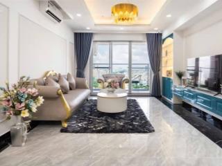 Cần cho thuê gấp căn hộ đẹp ở gold view. dt 82m2, 2pn, 2wc. giá 23tr/th.  0365 695 ***