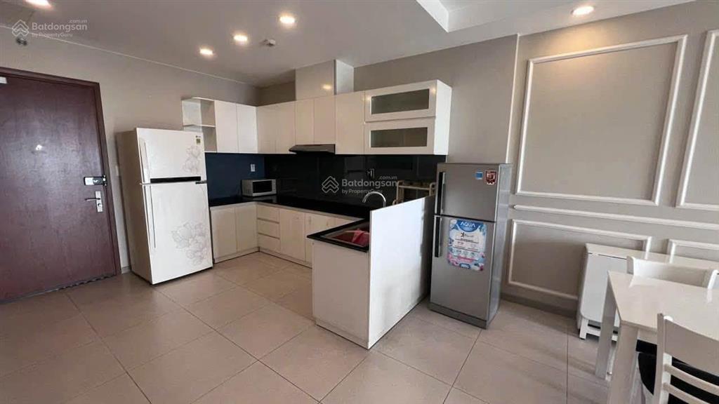 Cần cho thuê gấp căn hộ hà đô quận 10. dt 57m2, 1+1pn, 1wc. giá 20tr/th.  0365 695 ***
