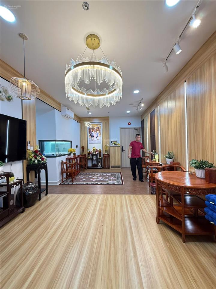 Cần cho thuê gấp căn hộ dhomme. dt 110m2, 3pn, 3wc. giá 25tr/th.  0365 695 ***