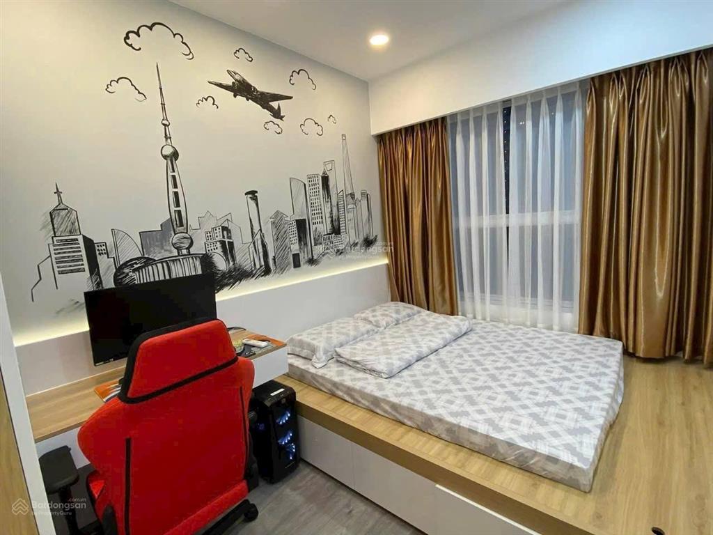 Cần cho thuê gấp căn hộ saigon pearl. dt 90m2, 2pn, 2wc. giá 18tr/th.  0365 695 ***