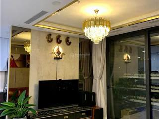 Cần cho thuê gấp căn hộ park legend. dt 70m2, 2pn, 2wc. giá 17tr/th.  0365 695 ***