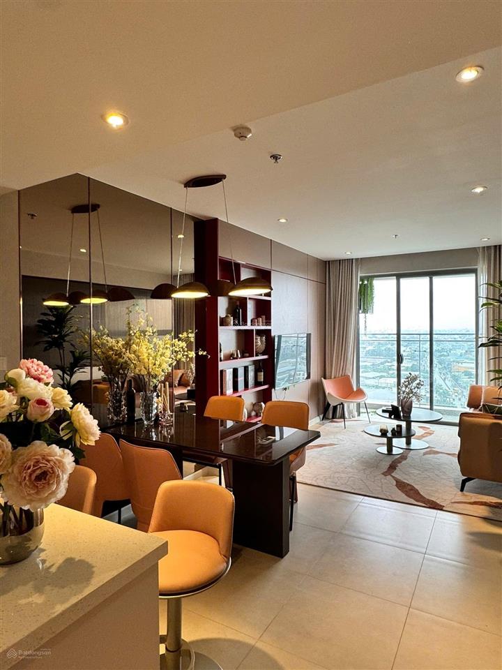 Cần cho thuê căn hộ millennium q4. 2pn, 2wc. dt 76m². giá 20tr/th.  0365 695 ***