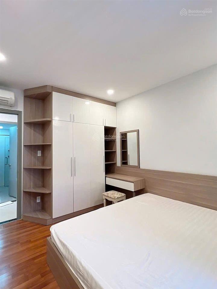 Cần cho thuê gấp căn hộ riva park. dt 80m2, 2pn, 2wc. giá 15tr/th.  0365 695 ***