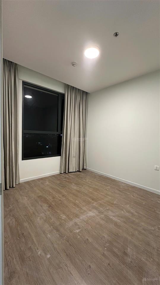 Cần cho thuê gấp căn hộ dhomme. dt 100m2, 3pn, 3wc. giá 20tr/th.  0365 695 ***