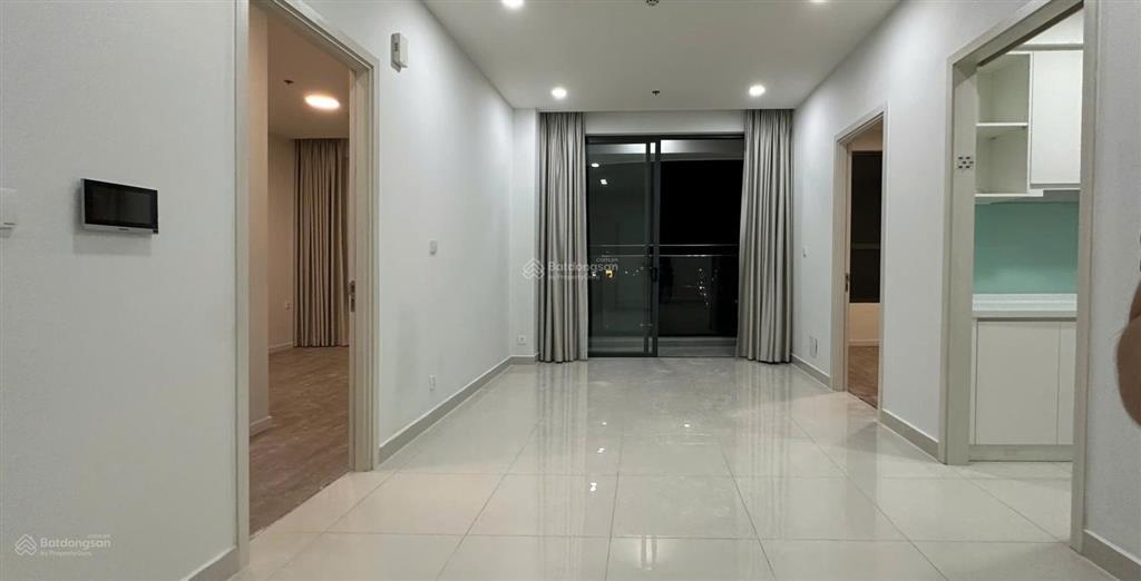 Cần cho thuê gấp căn hộ dhomme. dt 100m2, 3pn, 3wc. giá 20tr/th.  0365 695 ***