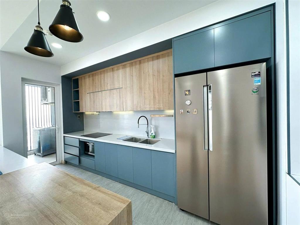 Cần cho thuê gấp căn hộ the flemington. dt 90m2, 2pn, 2wc. giá 20tr/th.  0365 695 ***