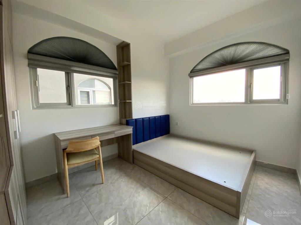 Cần cho thuê gấp căn hộ paris hoàng kim. dt 66m2, 2pn, 2wc. giá 19tr/th.  0365 695 ***