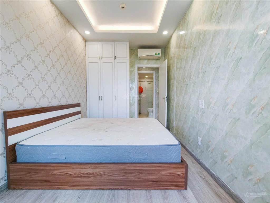 Cho thuê cc vinhomes central park, 20 triệu, 70m2, 2pn, 2wc, bao đẹp.  0365 695 ***