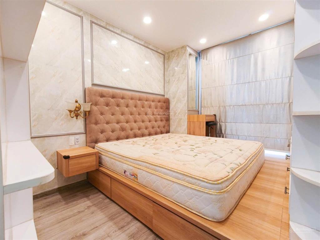 Cho thuê cc vinhomes central park, 20 triệu, 70m2, 2pn, 2wc, bao đẹp.  0365 695 ***