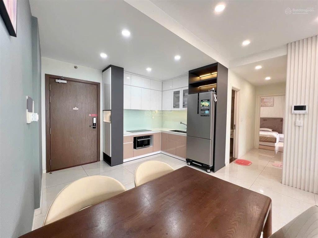 Cần cho thuê gấp căn hộ xi grand court. dt 89m2, 3pn, 2wc. giá 27tr/th.  0365 695 ***