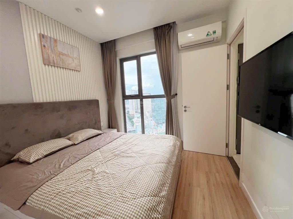 Cần cho thuê gấp căn hộ xi grand court. dt 89m2, 3pn, 2wc. giá 27tr/th.  0365 695 ***