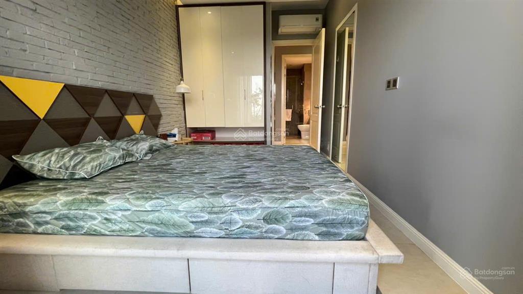 Cho thuê căn hộ siêu sang tại garden gate. dt 89m2, 2pn+1, 2wc. giá 30tr/th.  0365 695 ***