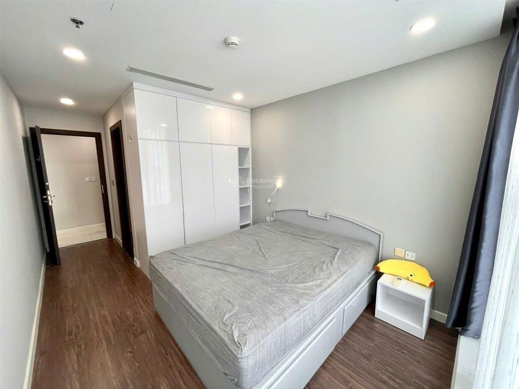 Cần cho thuê gấp căn hộ the prince. dt 110m2, 3pn, 2wc. giá 26tr/th.  0365 695 ***
